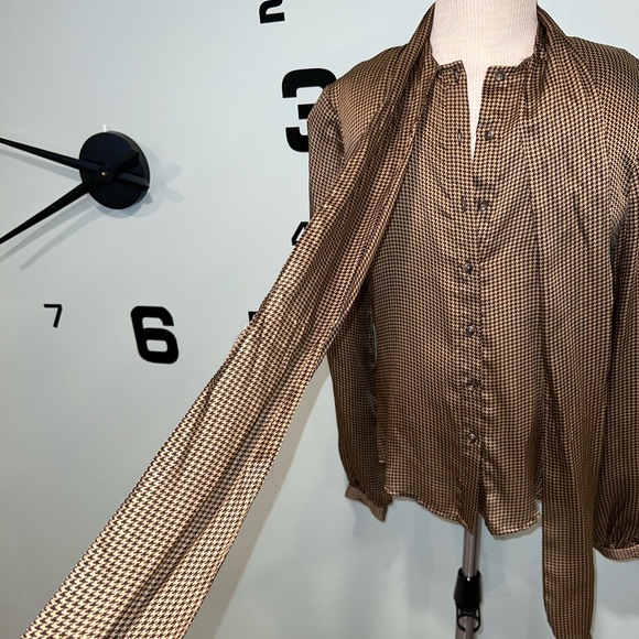 Lauren Ralph Lauren Bow Silk Blouse Size 2 - Picture 2 of 7